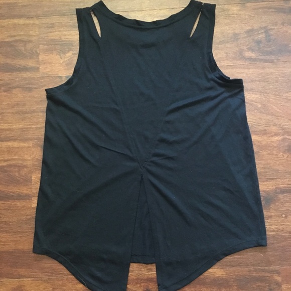 Cute Active Shirt - Picture 2 of 3